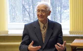 Презентация нового поэтического сборника Алексея Соловьева